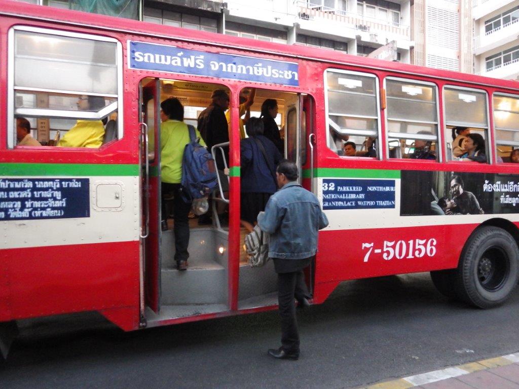 autobusy v Bangkoku