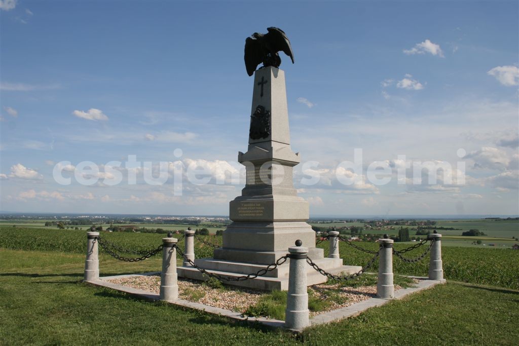 7947-chlum___muzeum_valky__pomnik_a_rozhledna__2_