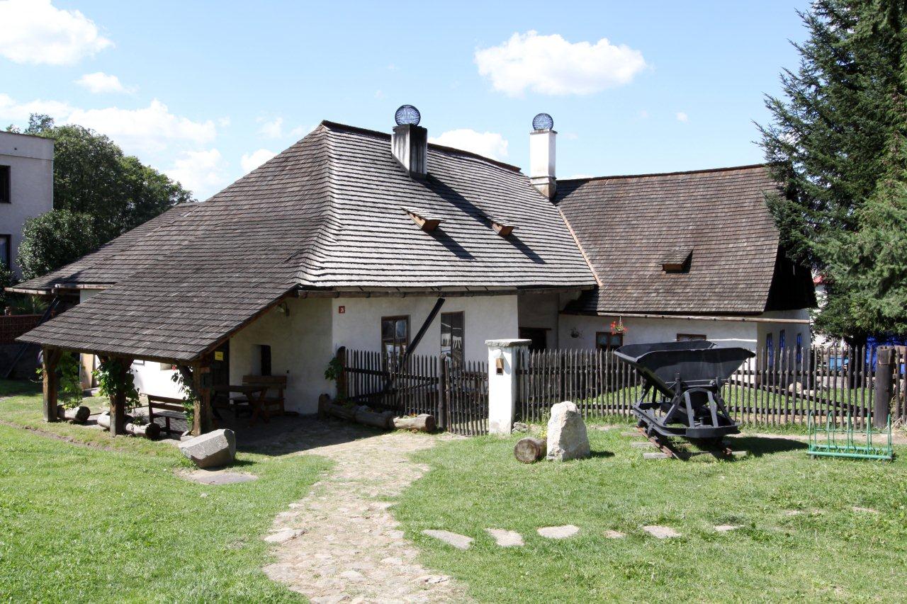 Nové Hrady (2)