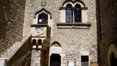 historické budovy v Taormině