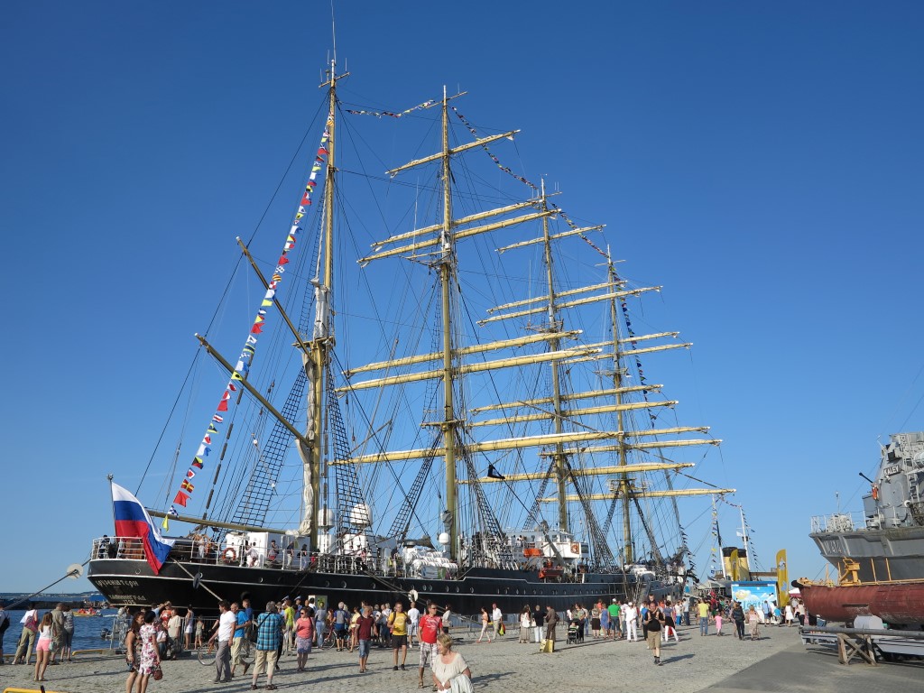 Plachetnice Kruzestern