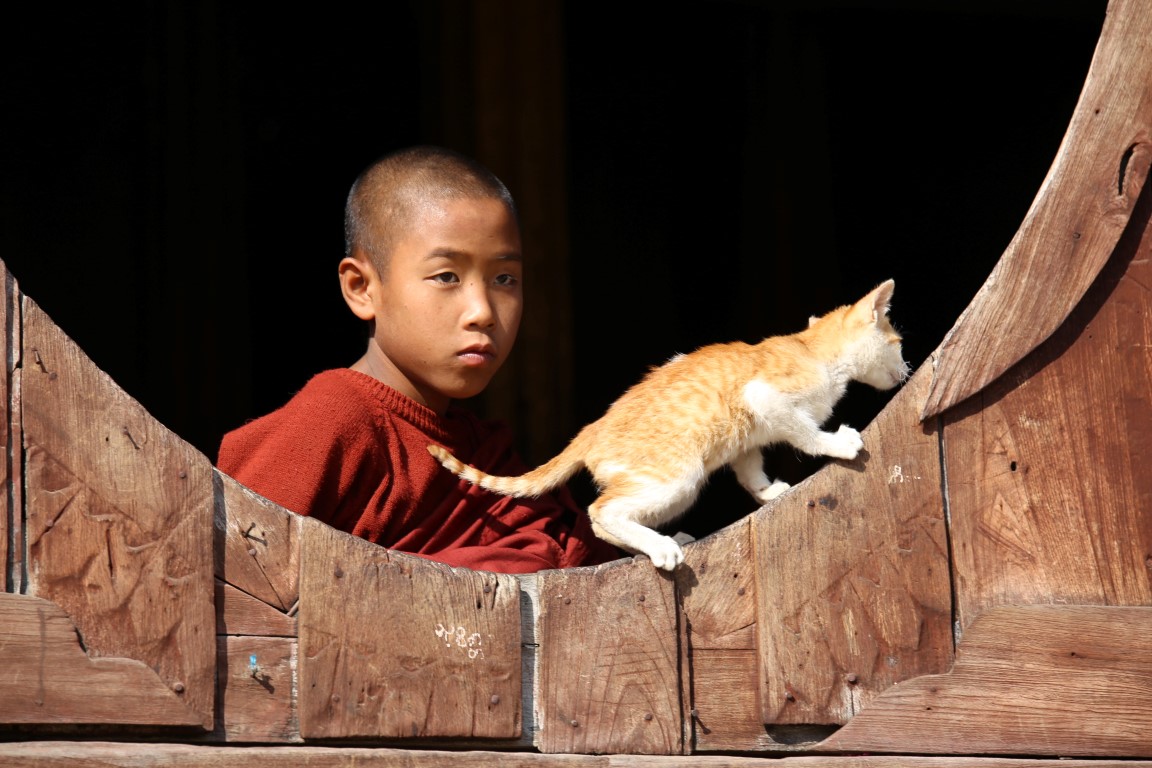 Teakový klášter Shwe Yan Pyay ( Shwe Yaunghwe Kyaung