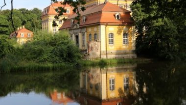 Lužické zámky - zámek Radomierzyce