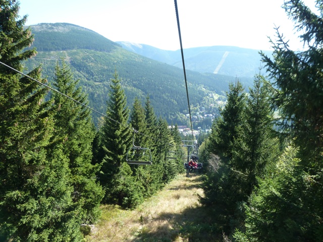 Lankovou ze Špindlu