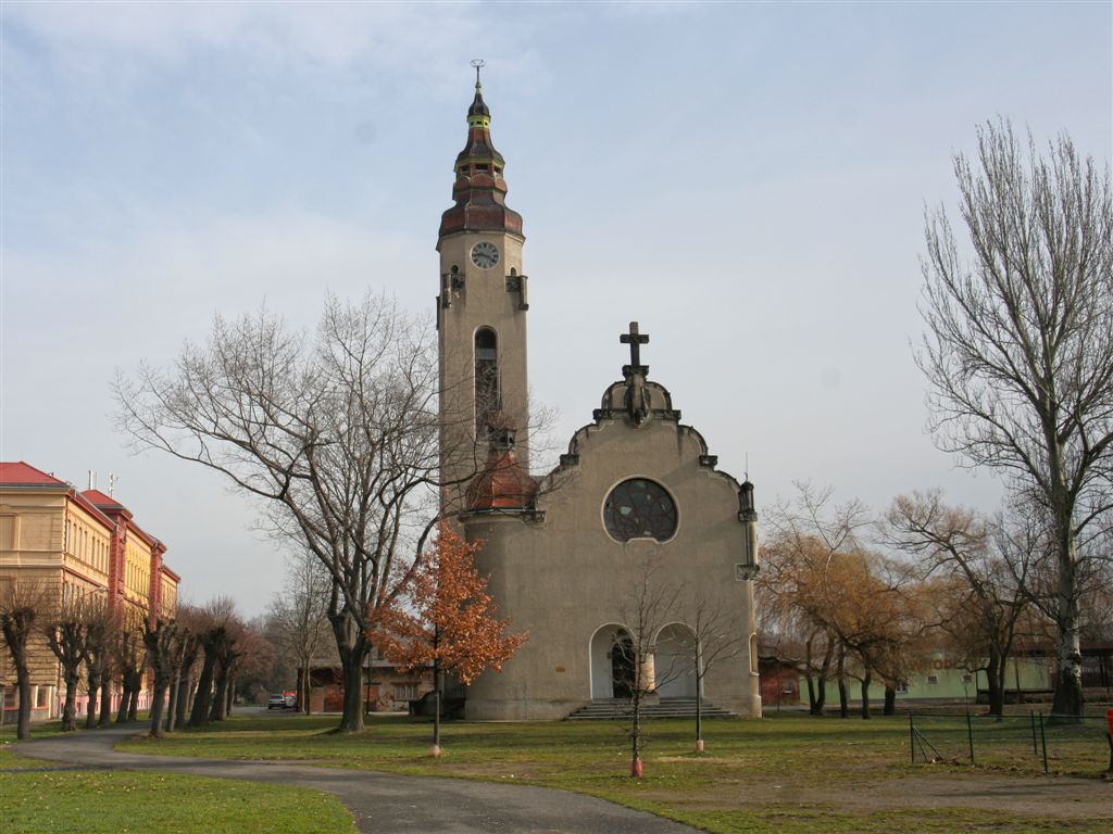 Duchcov Lutheruv secesni kostel