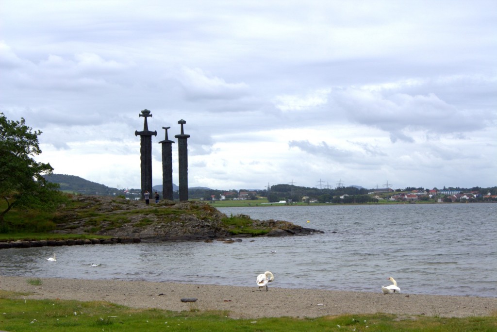 Sverd a fjell