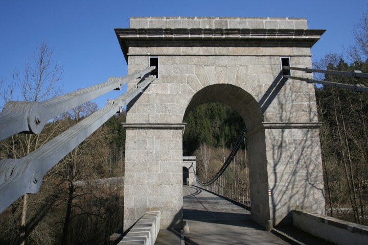 Řetězový most Stádlec