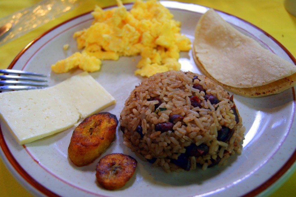 Gallo pinto - tradiční snídaně