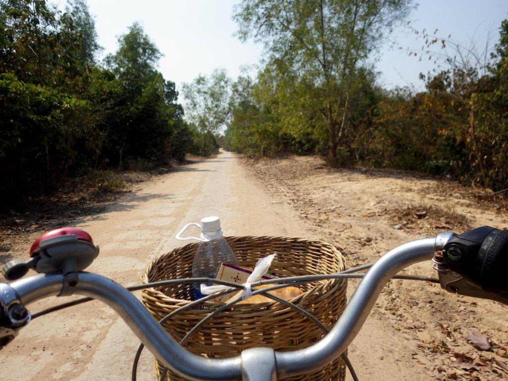 na kole okolo West Baray