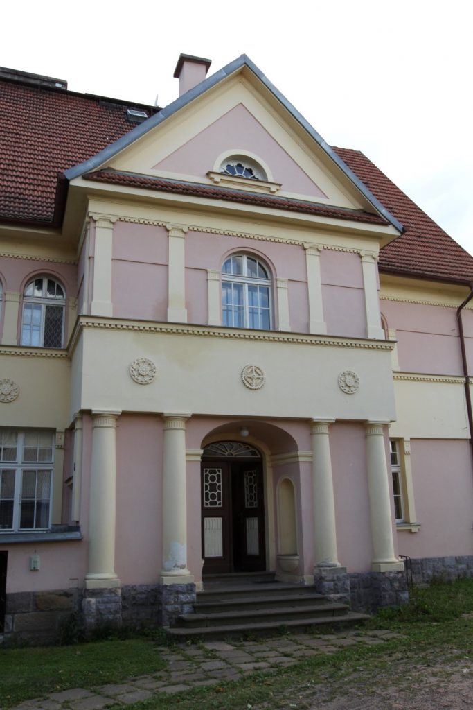 Vila továrníků Heinzelů Hynčice