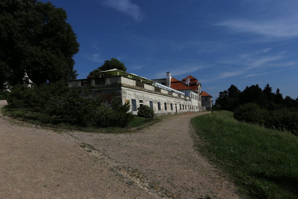 Karlova koruna - zámek Chlumec nad Cidlinou