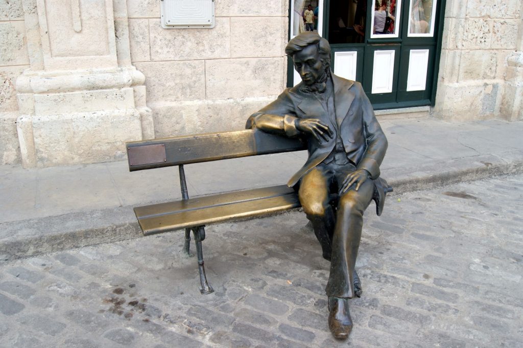 Plaza de San Francisco a Fryderyk  Chopin