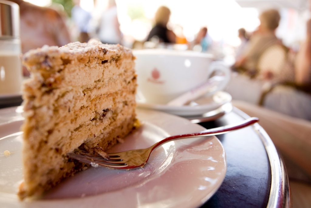 Zákusek Agnes Bernauer Torte Straubing