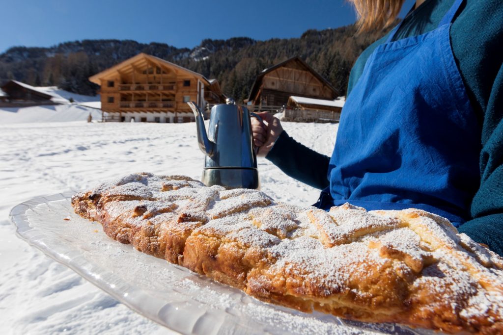 Suedtirol, Februar 2016, Winter, Roter Hahn Bauernhof, Gröden, Drockerhof, Familie Kostner, Pufels 16, St.Ulrich,