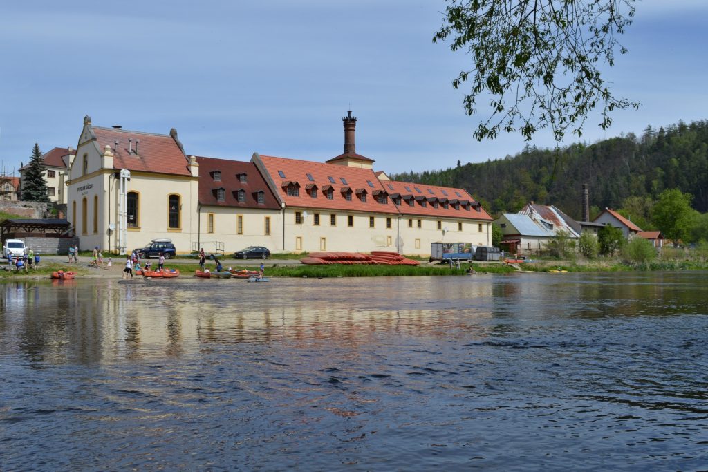 Kácov